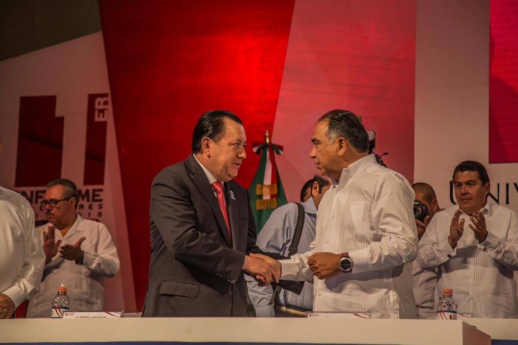 Primer Informe de Labores