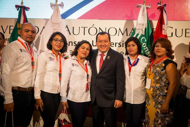 Primer Informe de Labores
