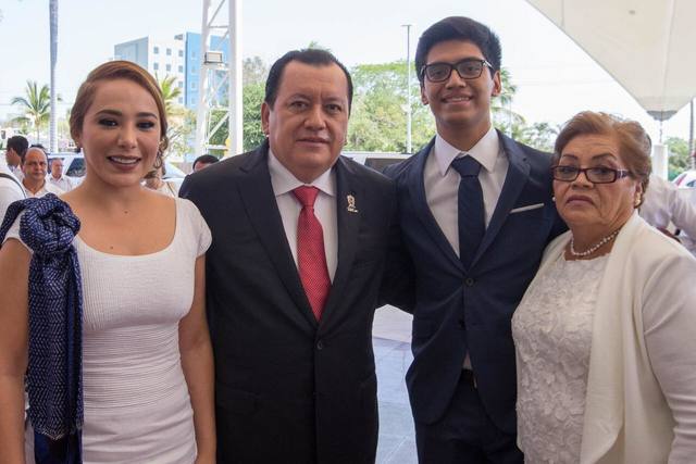 Primer Informe de Labores
